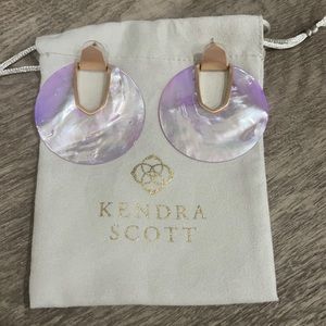 Kendra Scott Diane mother of pearl rose gd earring